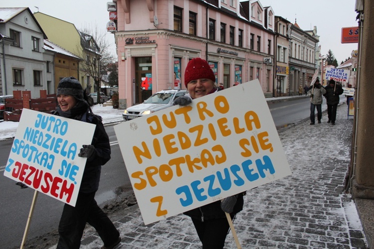 Adwentowa ewangelizacja uliczna w Żywcu