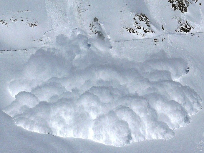 Tatry: 3 stopień zagrożenia lawinowego