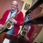 Piotr Baron (ur. 1961) – ceniony saksofonista jazzowy, kompozytor i pedagog. Od 20 lat zajmuje czołowe miejsca w ankiecie „Jazz Top” pisma „Jazz Forum” w kategorii saksofonu tenorowego i sopranowego. Wykładowca w Instytucie Jazzu (Nysa). Mieszka we Wrocławiu