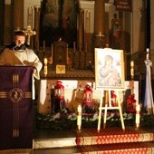 Akatyst został odśpiewany w makowskiej parafii św. Józefa 