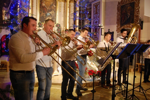 Koncert kolęd w Czarnym Dunajcu
