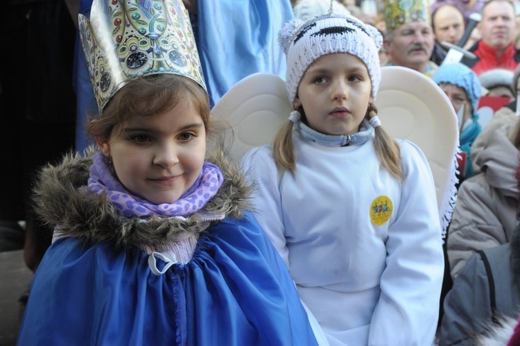 Orszak w Świdnicy - hołd na Rynku