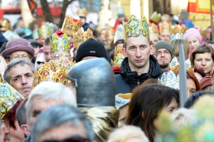 Orszak w Świdnicy - hołd na Rynku