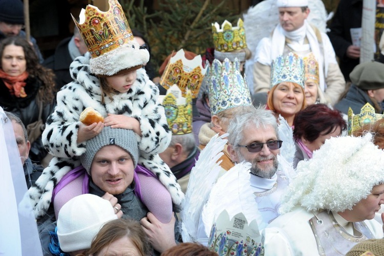 Orszak w Świdnicy - hołd na Rynku