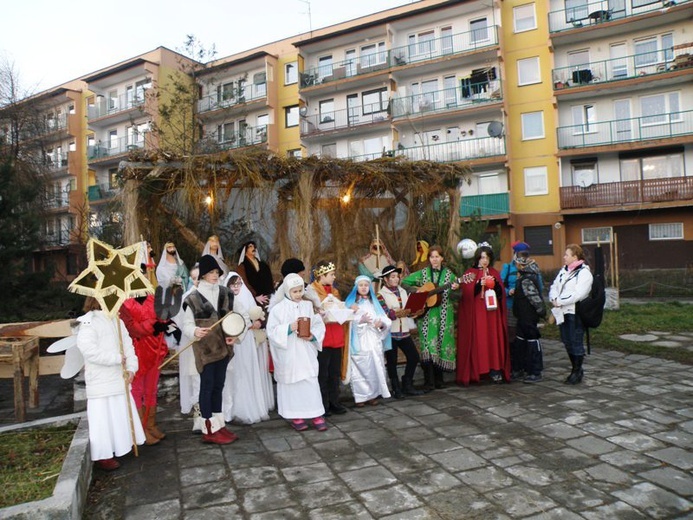 Orszak kolędników w Brzęczkowicach