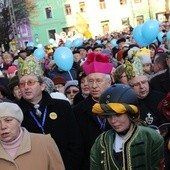 W Rawie Mazowieckiej w Orszaku Trzech Króli wziął udział bp Andrzej F. Dziuba