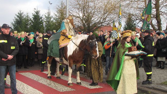 Orszak Trzech Króli w Przasnyszu cz. I