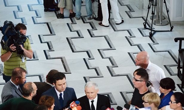 Jarosław Kaczyński okazał się „mistrzem przetrwania”.  Czy Jarosław Gowin okaże się  „nową siłą”?