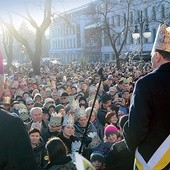  Z roku na rok ta nowa tradycja krzepnie i cieszy się coraz większą liczbą uczestników