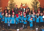 Spotkanie w kościele było okazją do wspólnego śpiewania kolęd. 12 stycznia dzieci z parafialnej scholi wezmą również udział w koncercie na rzecz Domu św. Mikołaja