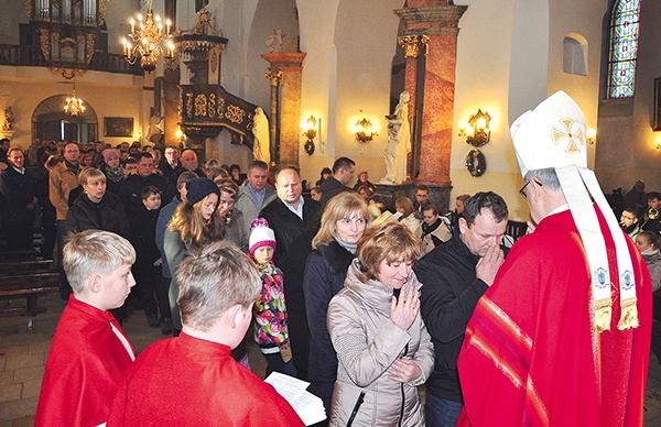 Przed laty ludzie wyjeżdżali na saksy za chlebem. Dziś znów jest to rzeczywistością wielu rodzin