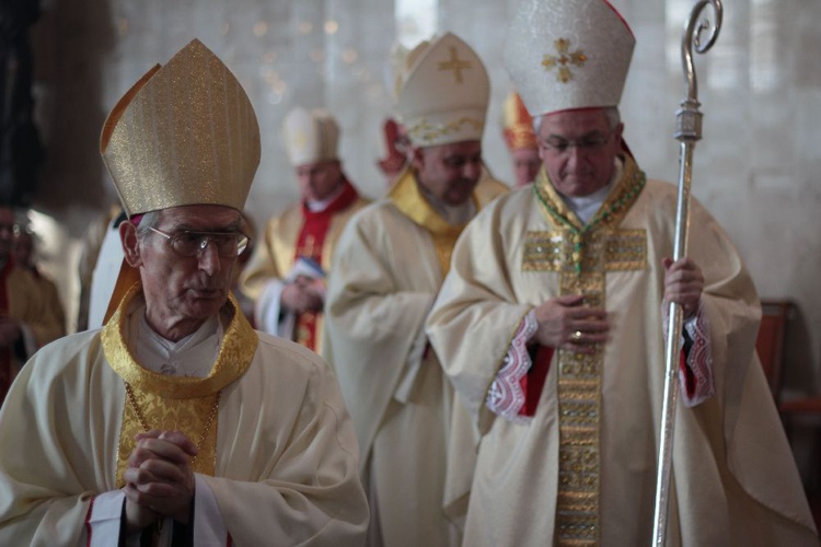 Uroczystość święceń ks. bp. Rudolfa Pierskały