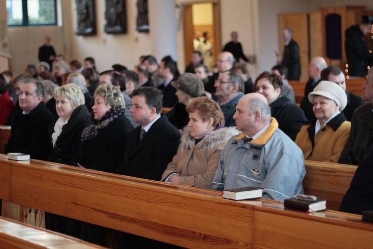 Goście i uczestnicy święceń biskupich