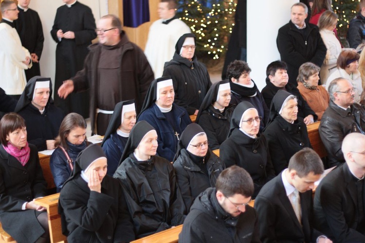 Goście i uczestnicy święceń biskupich