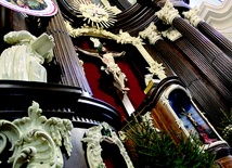 Wnętrze kościoła św. Jana Chrzciciela po konserwacji wystroju i malowaniu