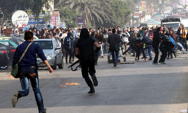 Egipt: Starcia policji z islamistami