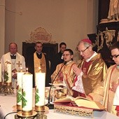  Katolicy, mariawici, prawosławni i ewangelicy na wspólnej modlitwie o zjednoczenie chrześcijan. 18 stycznia Eucharystii w kościele św. Jana Chrzciciela przewodniczył bp Piotr Libera