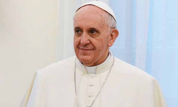 Papież: Modlitwa pomaga kobiecie