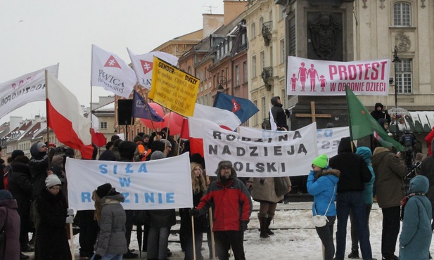 W obronie dzieci i rodziny