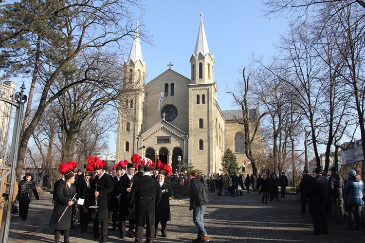 Pogrzeb bp. Tadeusza Szurmana