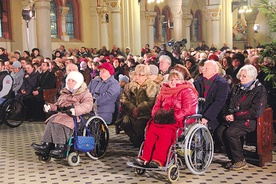 Obchody Dnia Chorego rozpoczęły się adoracją Apostolstwa Chorych w Panewnikach