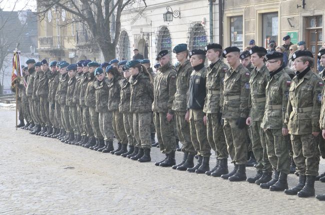 Szlakiem powstańczych bohaterów