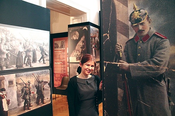   Dr Joanna Knapik na wystawie o Ślązakach w I wojnie światowej