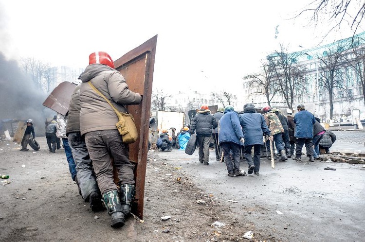 Majdan po ataku Berkutu - cz. 2