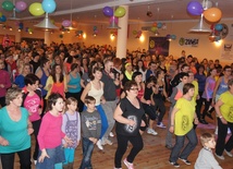 Charytatywna zumba w Bobrownikach