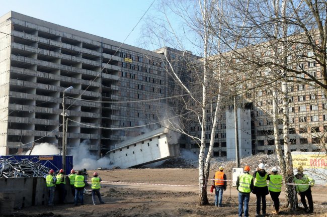 Rozbiórka szpitala Religii w Zabrzu (2)