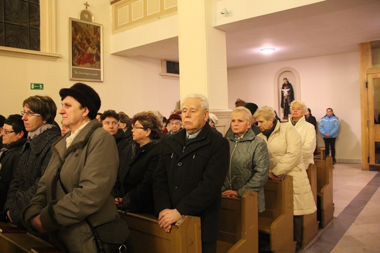 Poświęcenie Drogi Krzyżowej w Katowicach-Podlesiu