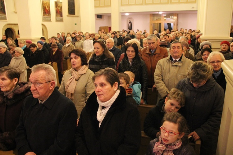 Poświęcenie Drogi Krzyżowej w Katowicach-Podlesiu