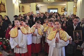 W kościele w Jaworznej podczas pożegnania obrazu. Nie wszyscy zmieścili się w świątyni