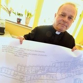 – Autorem planu przebudowy biurowca jest pani architekt Urszula Pawłowska – mówi ks. Jan Gargasewicz 