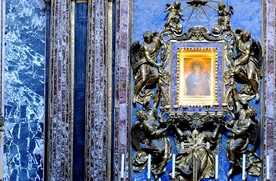 Czczony na całym świecie obraz Matki Bożej znajduje się w Bazylice Matki Bożej Większej w Rzymie