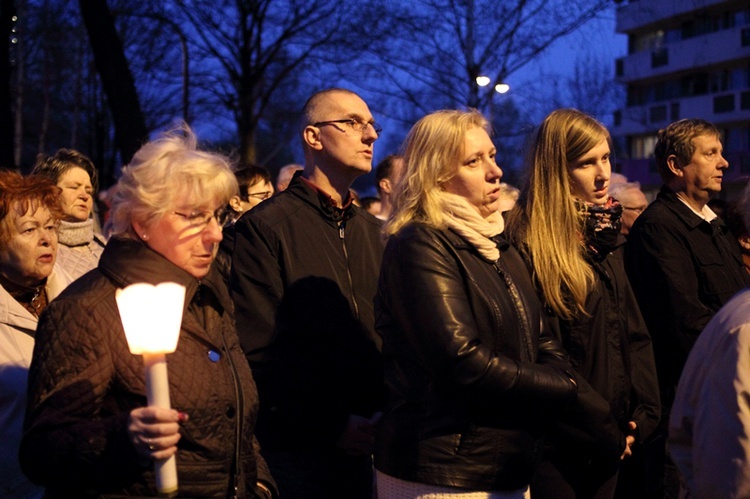 Droga Krzyżowa na os. Tysiąclecia 2014