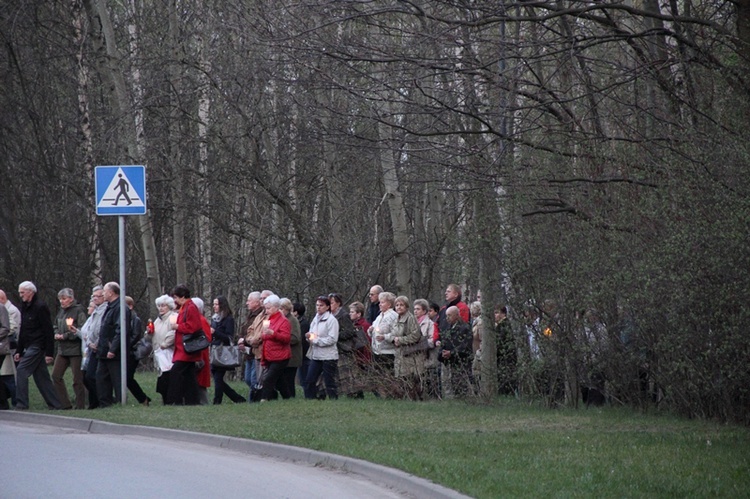 Droga Krzyżowa na os. Tysiąclecia 2014