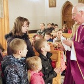  Po każdej Mszy św. wierni mogli oddać cześć relikwiom św. Małgorzaty