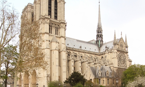 Francja: episkopat o aktualnej sytuacji Kościoła