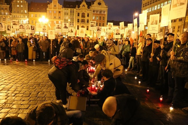 Marsz pamięci we Wrocławiu