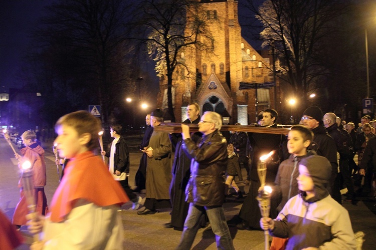 Droga Krzyżowa w Chorzowie 2014 