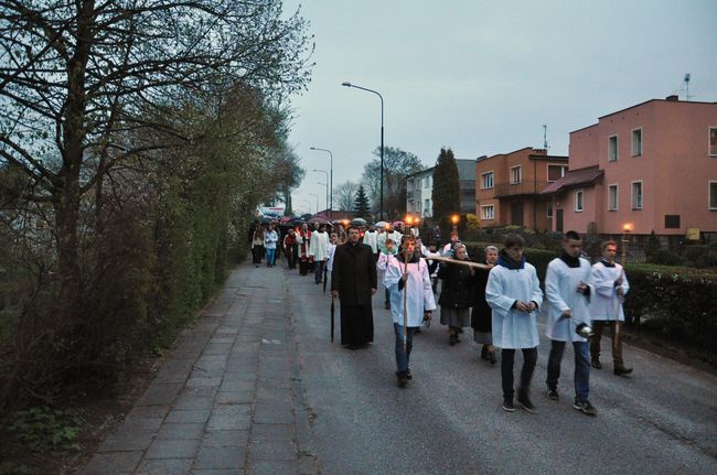 Droga Krzyżowa ulicami Połczyna-Zdroju