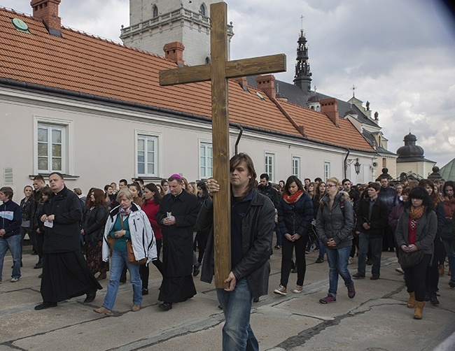 Pielgrzymka maturzystów cz. 2