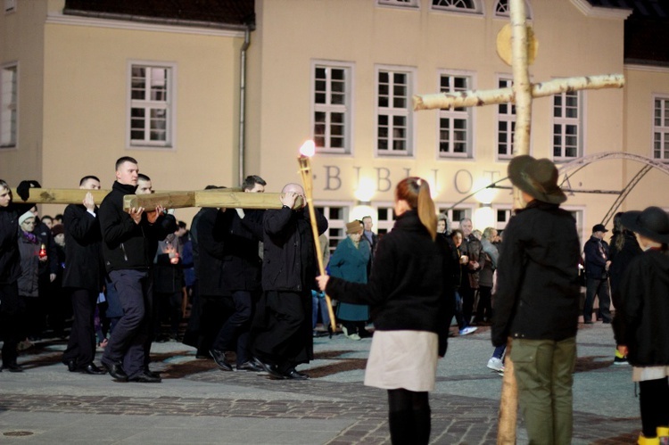 Droga Krzyżowa - Olsztyn