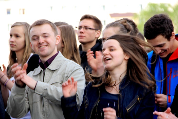 Światowy Dzień Młodzieży - zawiązanie wspólnoty