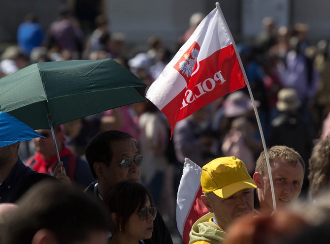 Coraz więcej Polaków na Placu św. Piotra