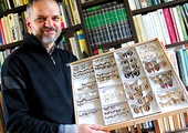 - Kolekcja naukowa Mariusza Mleczaka to ok. 10 tys. owadów. Jest to układ systematyczny, gdzie owady są opisane i ułożone rodzinami w specjalnych gablotach 