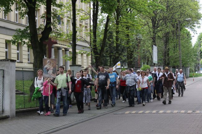 Pierwsza szensztacka pielgrzymka rodzin