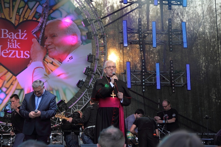 Koncert "Bądź jak Jezus" 2014 cz. 1