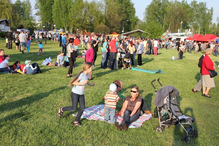 Koncert "Bądź jak Jezus" 2014 cz. 1